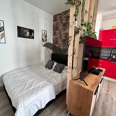 L'endroit - Agreable Studio Situe En Plein Centre-ville *
